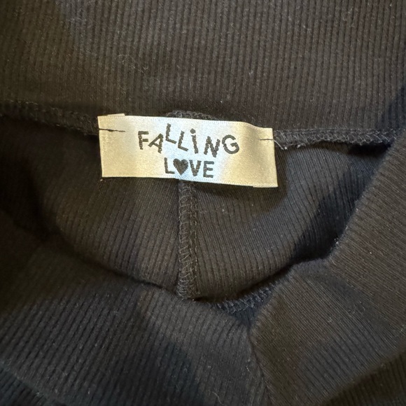 Falling Love ribbed flare leggings - Picture 2 of 4